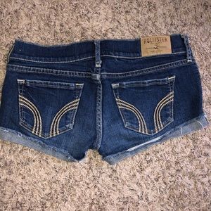 Hollister Jean Shorts!